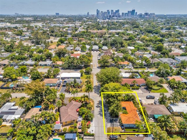 641 NE 16th Street B, Fort Lauderdale, FL 33304