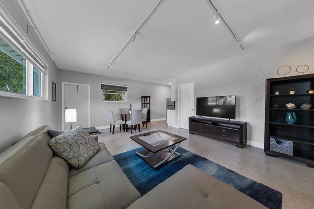 641 NE 16th Street B, Fort Lauderdale, FL 33304