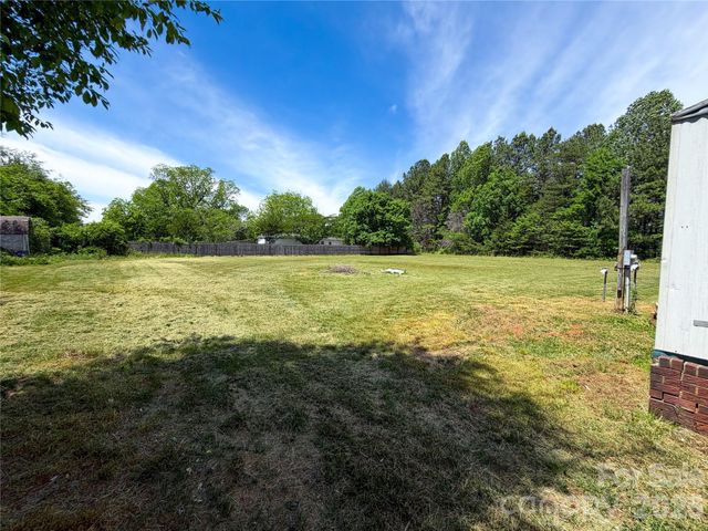 3889 Needmore Road, Woodleaf, NC 27054