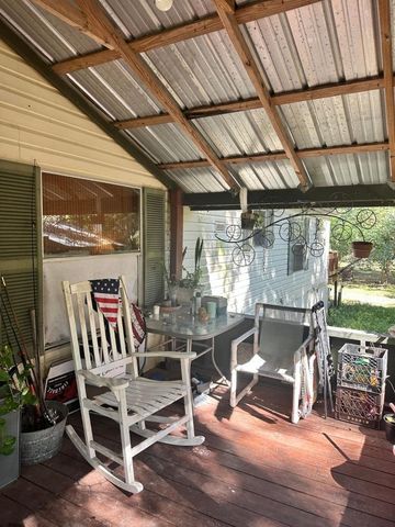 79 NE 242ND AVENUE, Old Town, FL 32680