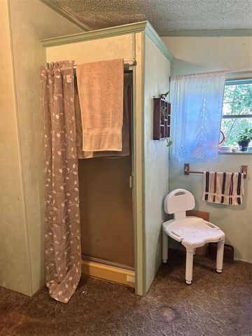 79 NE 242ND AVENUE, Old Town, FL 32680