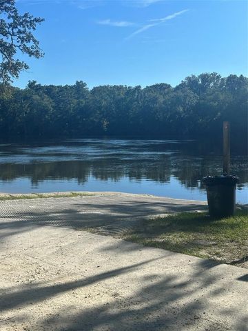 79 NE 242ND AVENUE, Old Town, FL 32680