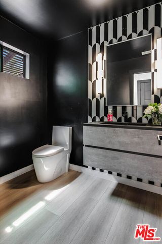 4961 Marmol Drive, Los Angeles, CA 91364