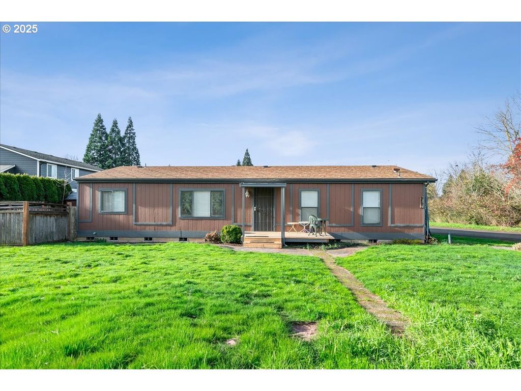 2305 FISHER Rd, Salem, OR 97305