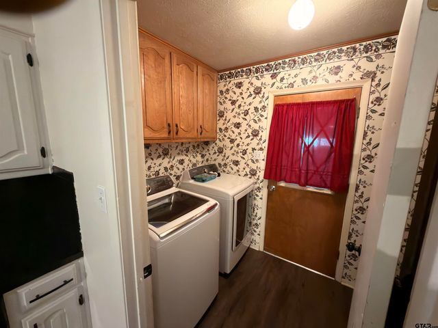 100 HOLLYWOOD, Arp, TX 75750