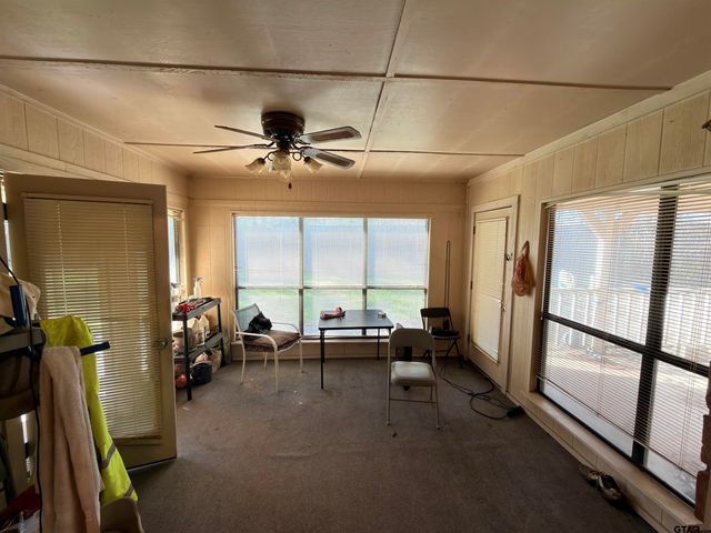 100 HOLLYWOOD, Arp, TX 75750