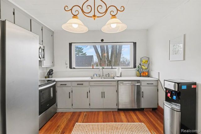 8458 Perry Road, Atlas, MI 48411