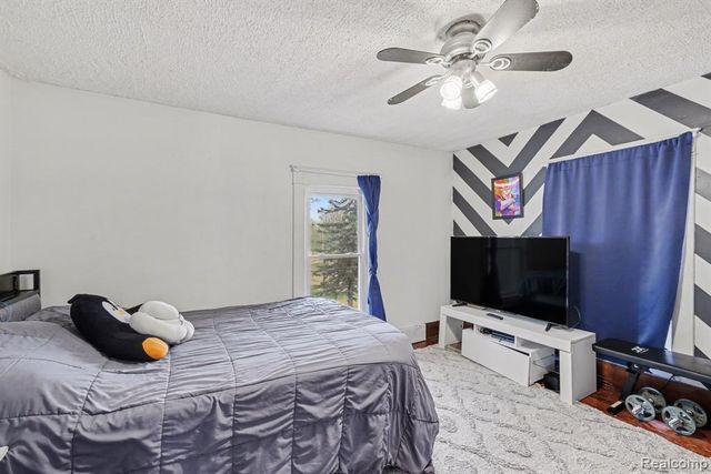 8458 Perry Road, Atlas, MI 48411