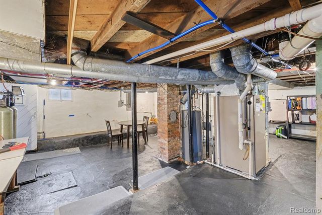 8458 Perry Road, Atlas, MI 48411