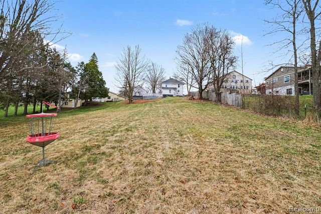 8458 Perry Road, Atlas, MI 48411