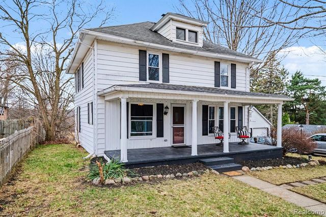 8458 Perry Road, Atlas, MI 48411