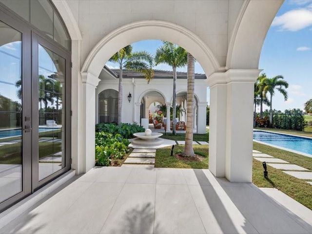 4013 Country Club Lane, Fort Lauderdale, FL 33308