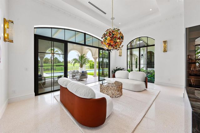 4013 Country Club Lane, Fort Lauderdale, FL 33308