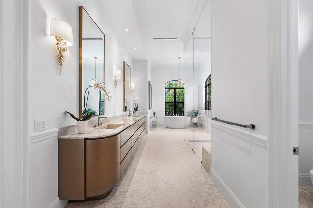 4013 Country Club Lane, Fort Lauderdale, FL 33308