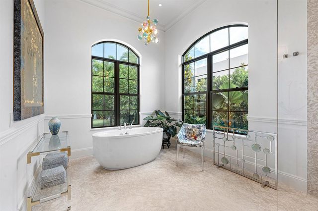 4013 Country Club Lane, Fort Lauderdale, FL 33308