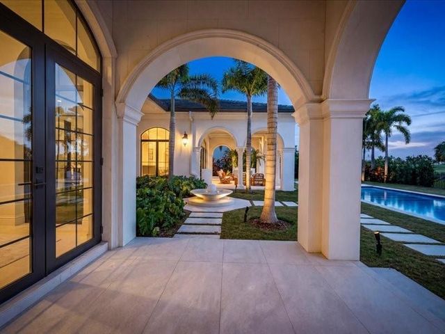 4013 Country Club Lane, Fort Lauderdale, FL 33308