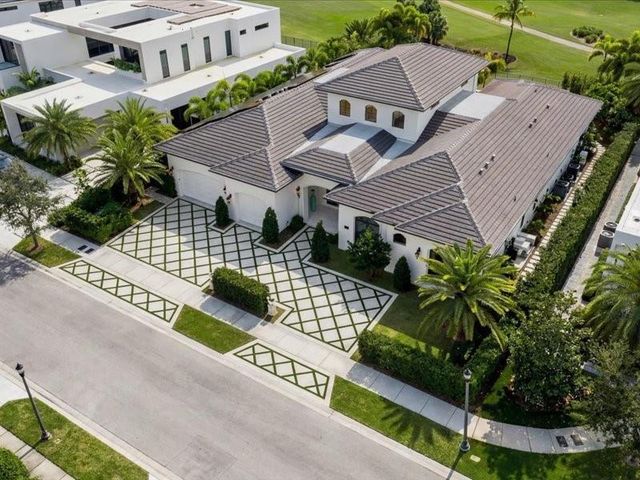 4013 Country Club Lane, Fort Lauderdale, FL 33308