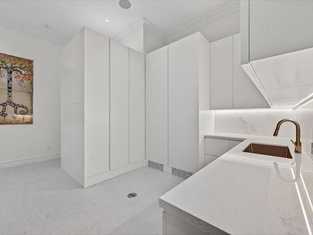 4013 Country Club Lane, Fort Lauderdale, FL 33308