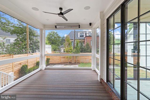 1709 N HARVARD ST, Arlington, VA 22201