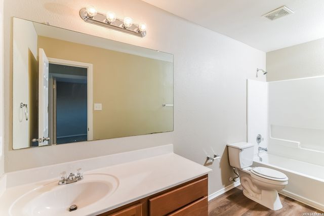 8422 Silver Brush, San Antonio, TX 78254