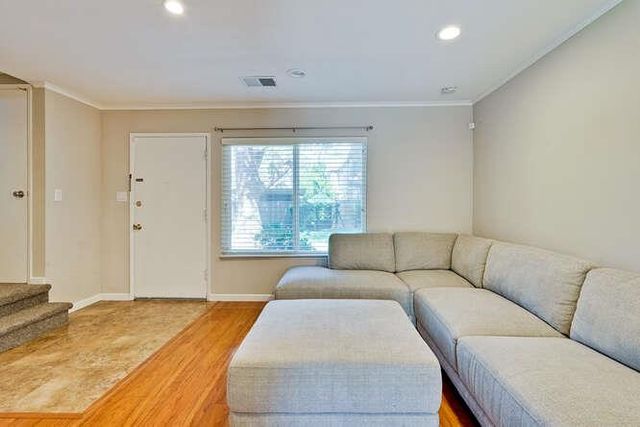 201 Pecan Grove Court, San Jose, CA 95123
