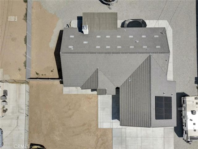 11515 Tamarisk Avenue, Hesperia, CA 92345