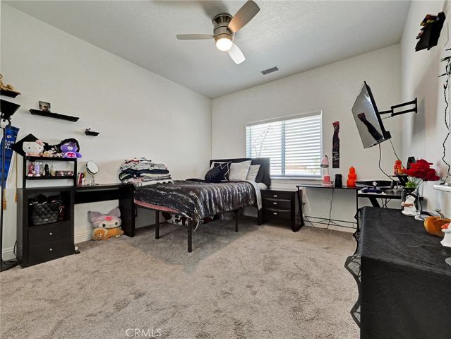 11515 Tamarisk Avenue, Hesperia, CA 92345