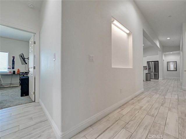 11515 Tamarisk Avenue, Hesperia, CA 92345