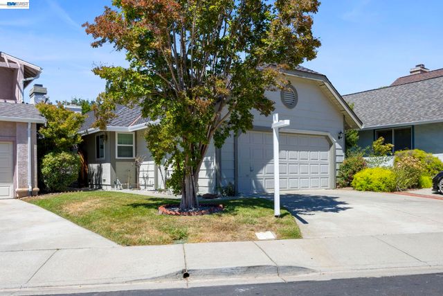 2859 El Capitan Dr, Pleasanton, CA 94566