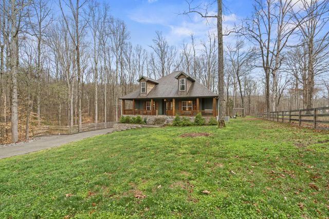 1073 Split Rail Cir, Kingston Springs, TN 37082