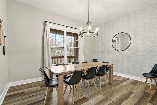 1073 Split Rail Cir, Kingston Springs, TN 37082