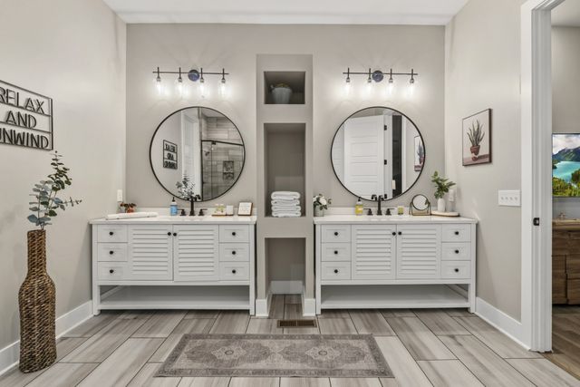 1073 Split Rail Cir, Kingston Springs, TN 37082