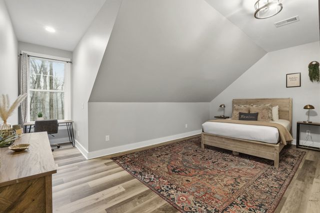 1073 Split Rail Cir, Kingston Springs, TN 37082