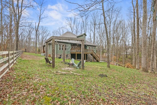 1073 Split Rail Cir, Kingston Springs, TN 37082
