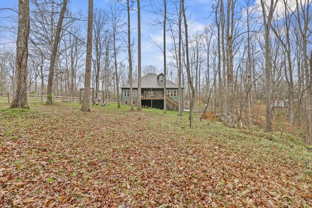 1073 Split Rail Cir, Kingston Springs, TN 37082