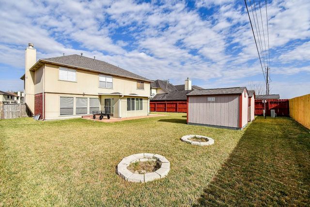 2235 Heatherwood Drive, Missouri City, TX 77489