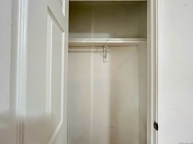 2319 Burnet St, San Antonio, TX 78202