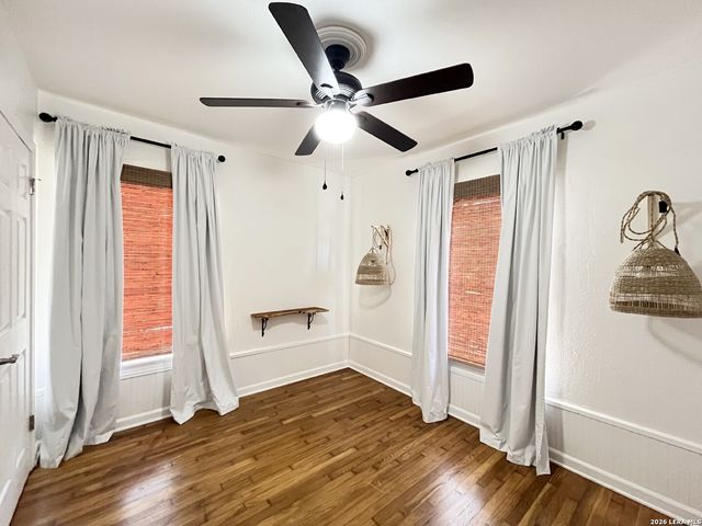 2319 Burnet St, San Antonio, TX 78202