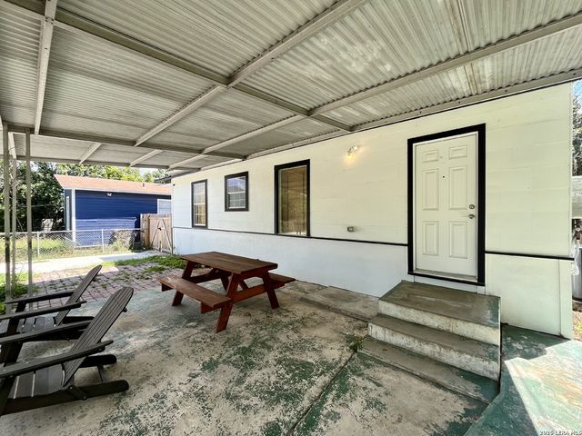 2319 Burnet St, San Antonio, TX 78202