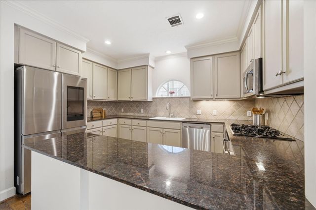 2409 Ralph Street D, Houston, TX 77006