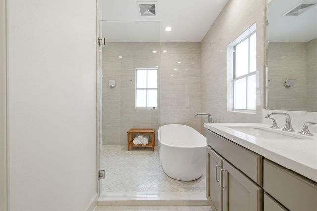 2409 Ralph Street D, Houston, TX 77006