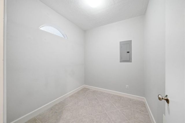 2409 Ralph Street D, Houston, TX 77006