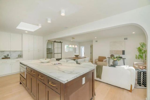4210 Alcove Ave, Studio City, CA 91604