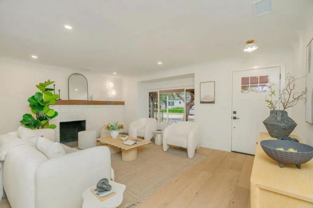 4210 Alcove Ave, Studio City, CA 91604