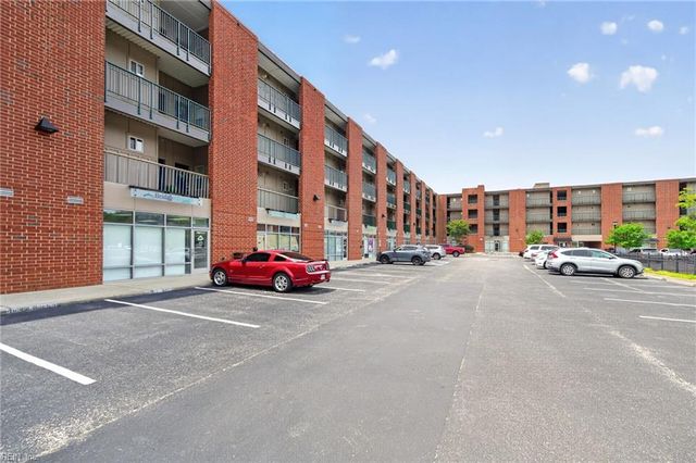 1075 Loftis BLVD, Newport News, VA 23606