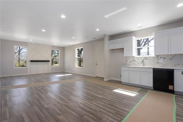 1716 S Valley Street, Kansas City, KS 66103