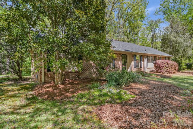 2056 Lawrence Road, Clover, SC 29710