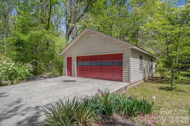 2056 Lawrence Road, Clover, SC 29710