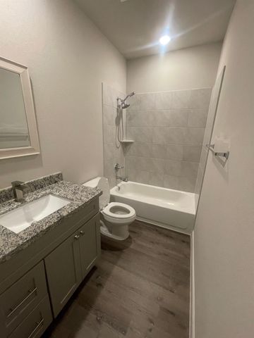 16890 Glenheath, Montgomery, TX 77316