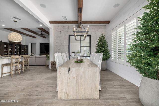 6624 S LAS SETAS Street, Gilbert, AZ 85298